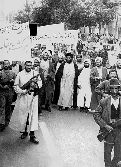 خروش مردم انقلابی ارومیه در دوم بهمن 57